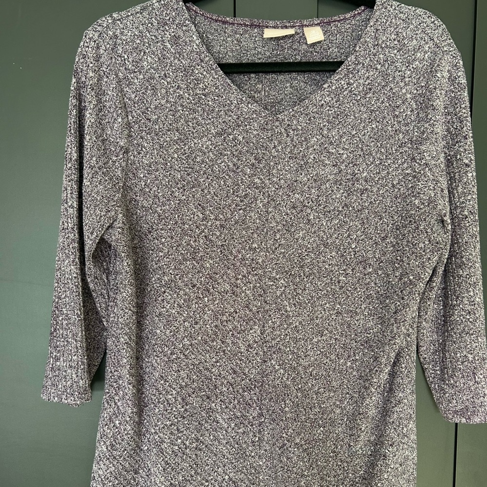 Women’s V-Neck Sweater